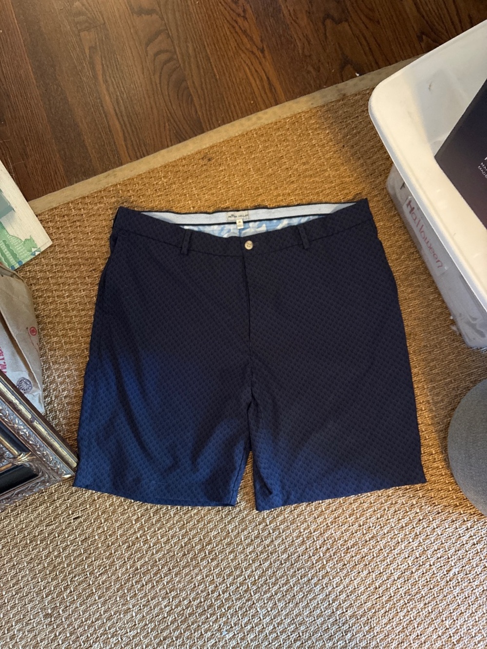 Peter Millar shorts  size 38